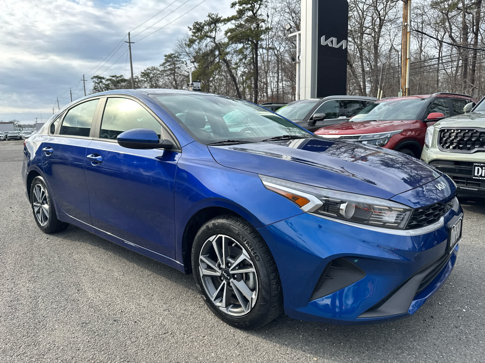 2023 Kia Forte LXS FWD