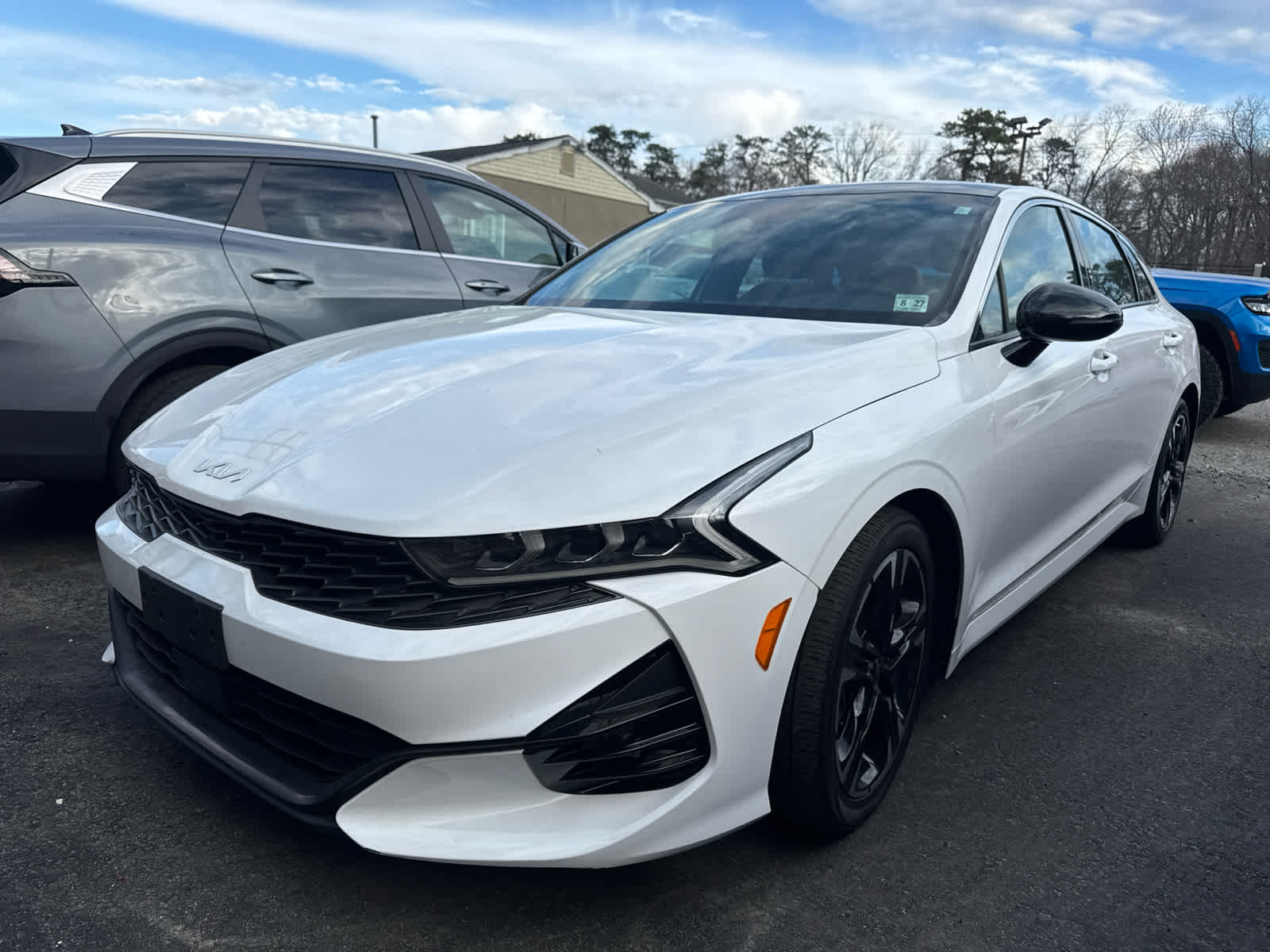 Glacial White Pearl 2022 Kia K5 GT-Line FWD Sedan Front-Wheel Drive 8-Speed Automatic
