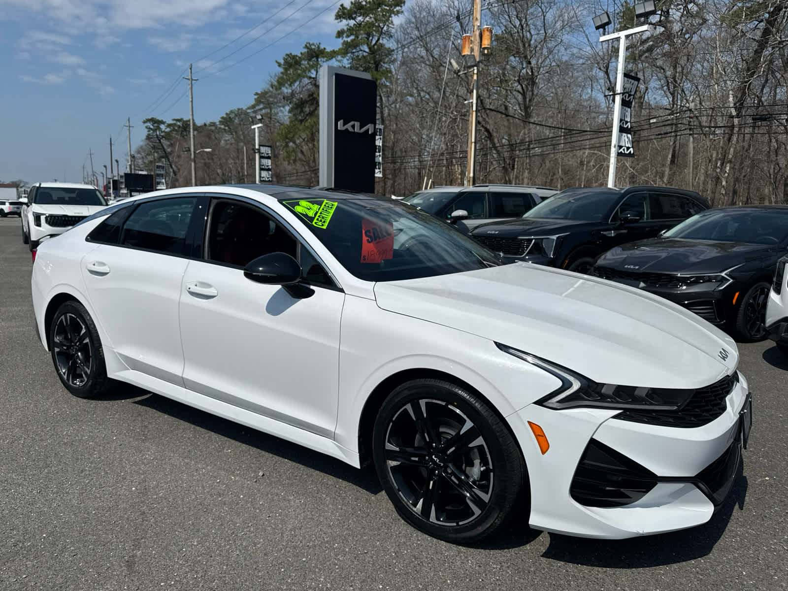 Glacial White Pearl 2022 Kia K5 GT-Line FWD Sedan Front-Wheel Drive 8-Speed Automatic