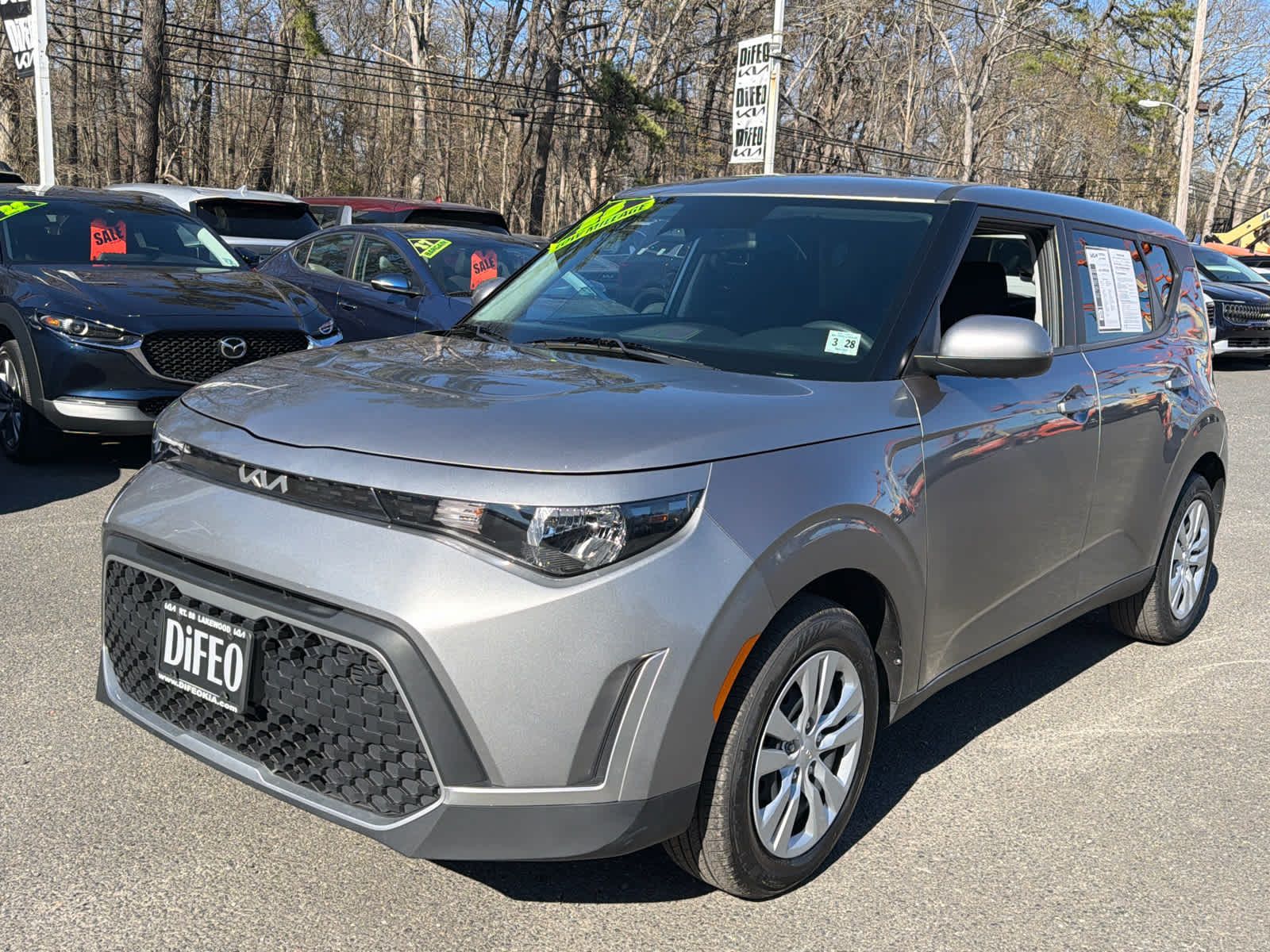 Steel Gray 2023 Kia Soul LX FWD SUV / Crossover Front-Wheel Drive Continuously Variable Transmission