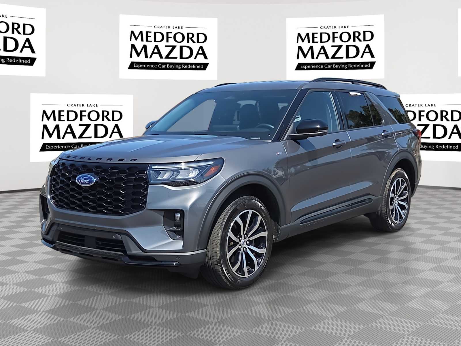 2026 Ford Explorer ST-Line AWD