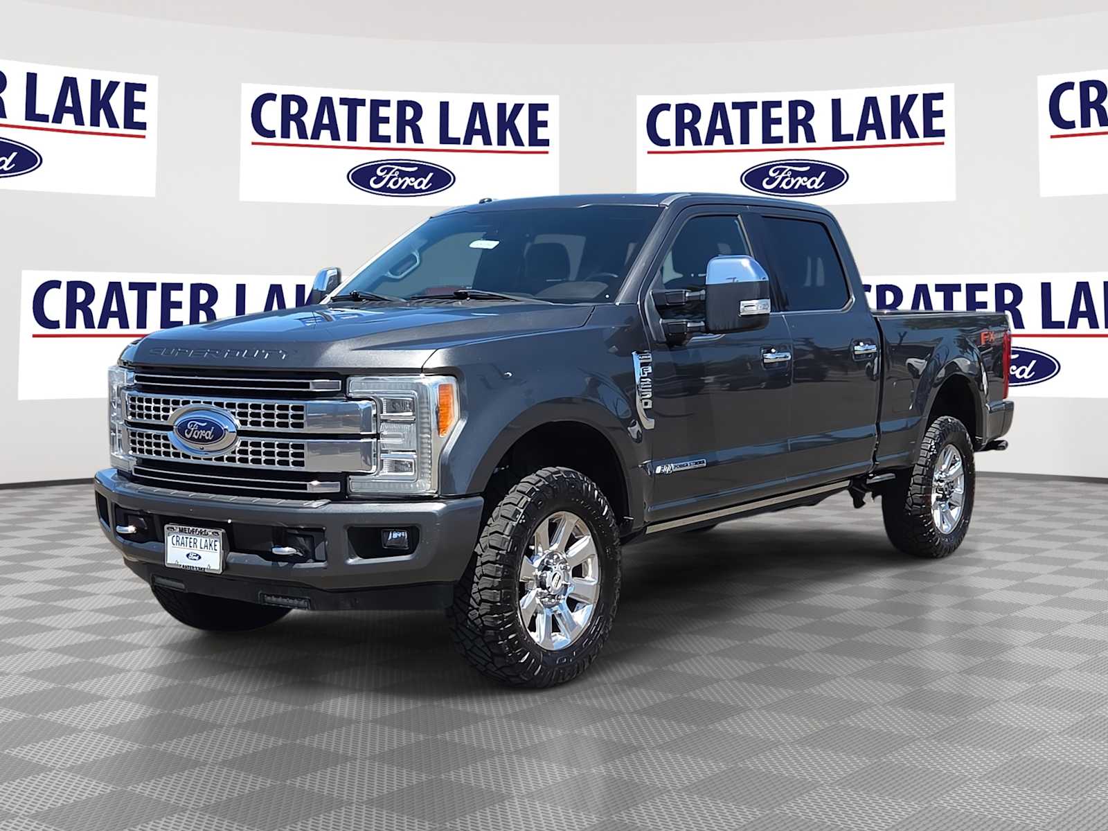 2017 Ford F-250 Super Duty Platinum Crew Cab 4WD
