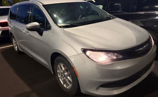 2023 Chrysler Voyager