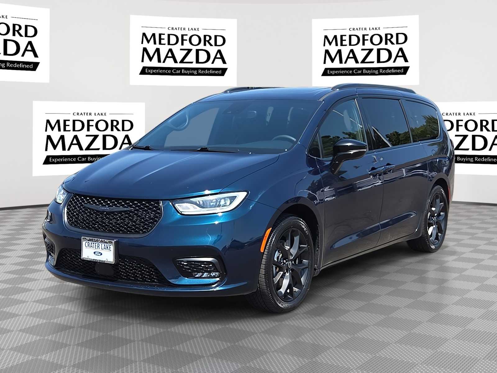 2025 Chrysler Pacifica