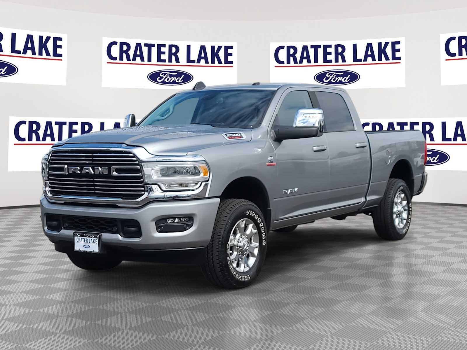 Billet Silver Metallic Clearcoat 2024 RAM 2500 Laramie Crew Cab 4WD Pickup Truck Four-Wheel Drive 6-Speed Automatic