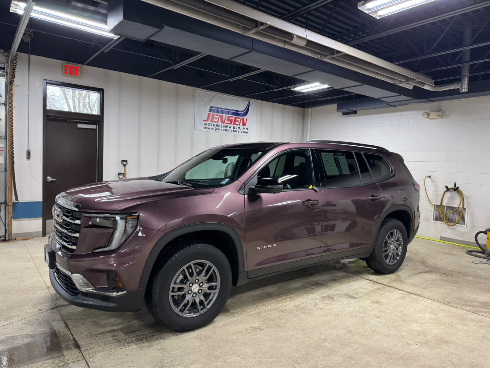 Crystal Metallic 2025 GMC Acadia Elevation AWD SUV / Crossover Four-Wheel Drive 8-Speed Automatic