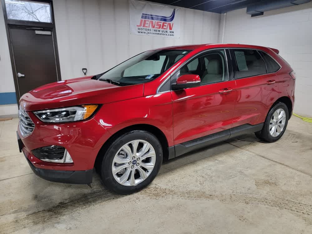 Rapid Red Metallic Tinted Clearcoat 2022 Ford Edge Titanium AWD SUV / Crossover All-Wheel Drive 8-Speed Automatic