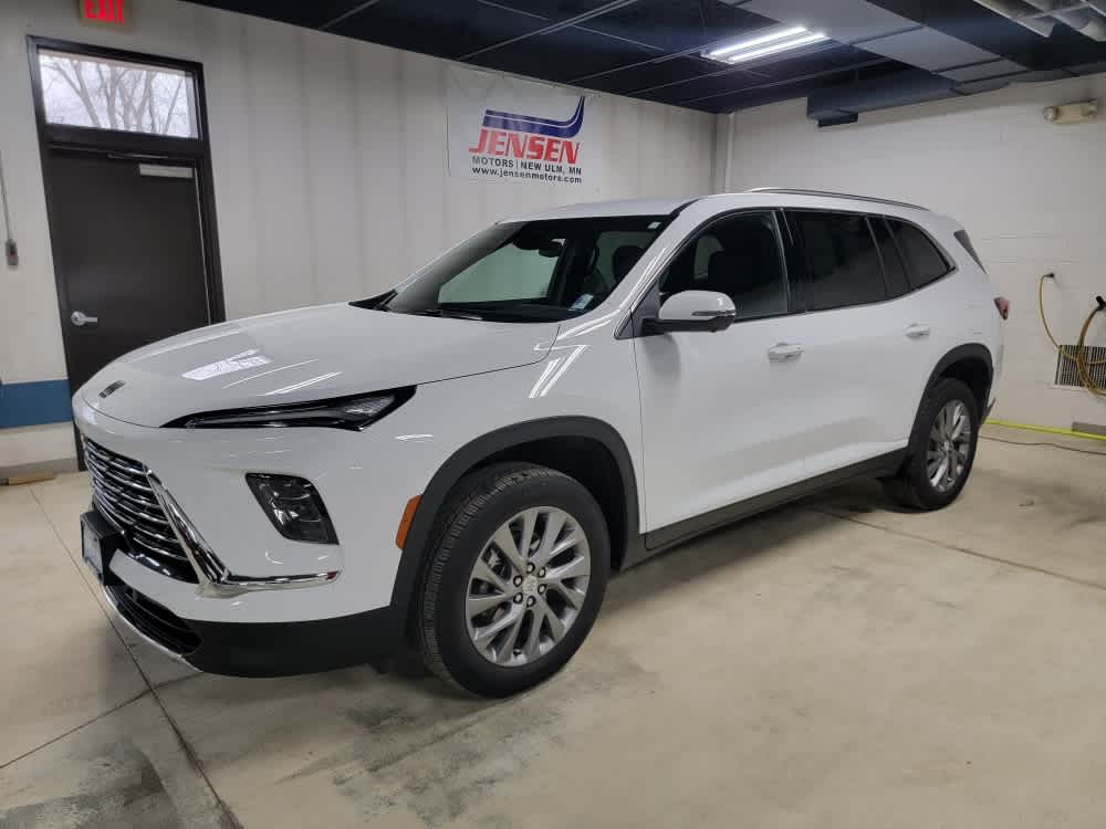 Summit White 2025 Buick Enclave Preferred AWD SUV / Crossover Four-Wheel Drive 8-Speed Automatic