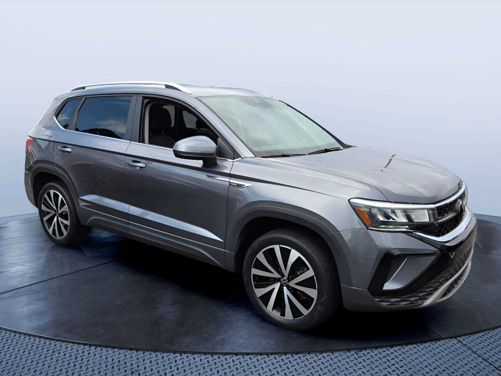 2023 Volkswagen Taos SE FWD