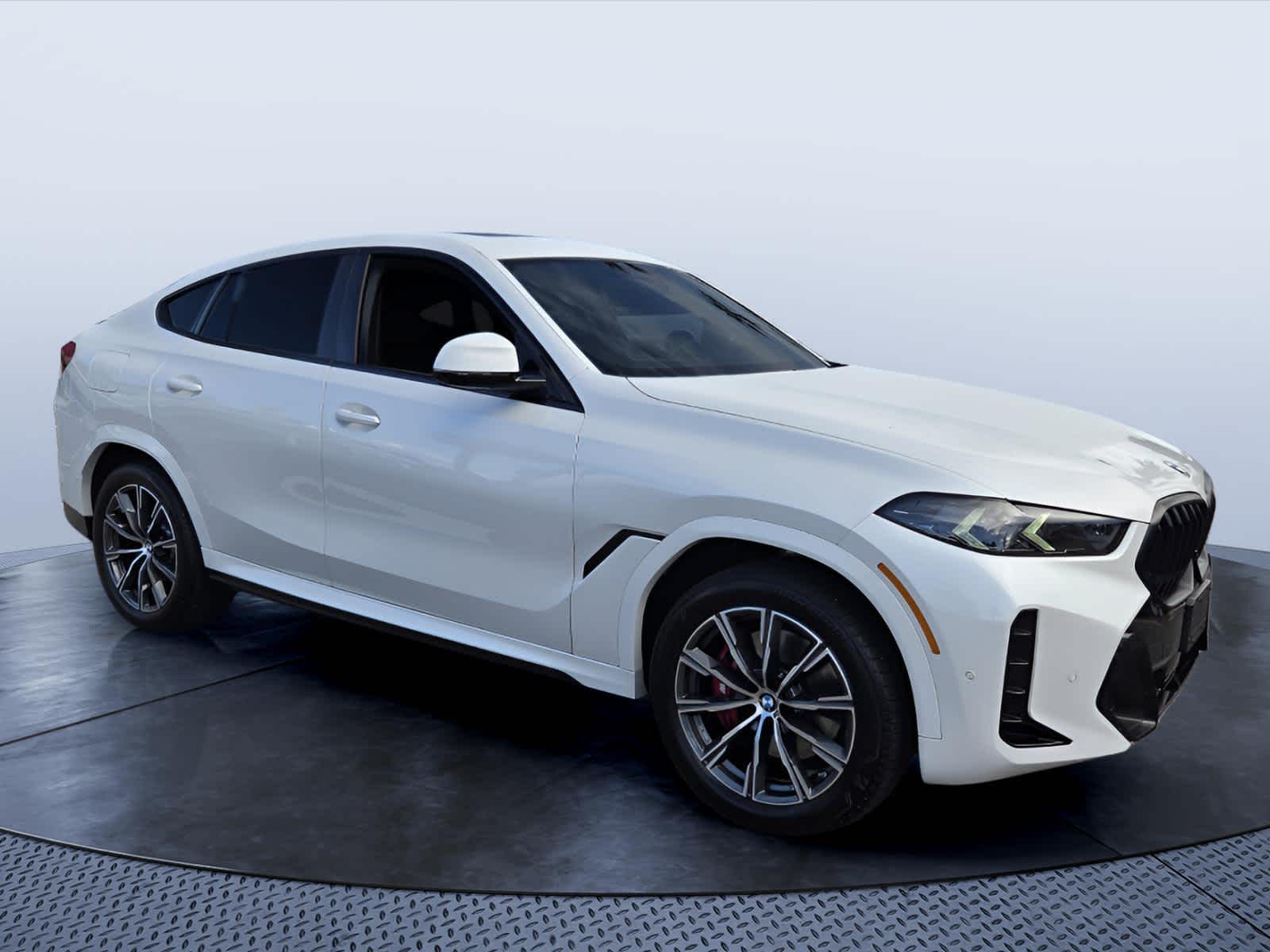 Mineral White Metallic 2026 BMW X6 xDrive40i SUV / Crossover All-Wheel Drive 8-Speed Automatic