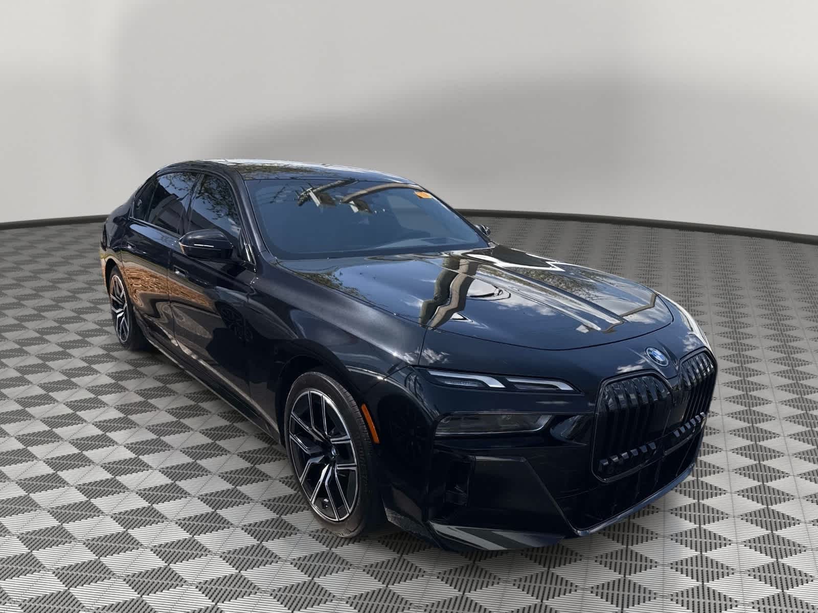 Black Sapphire Metallic 2026 BMW 7 Series 750e xDrive Sedan All-Wheel Drive 8-Speed Automatic