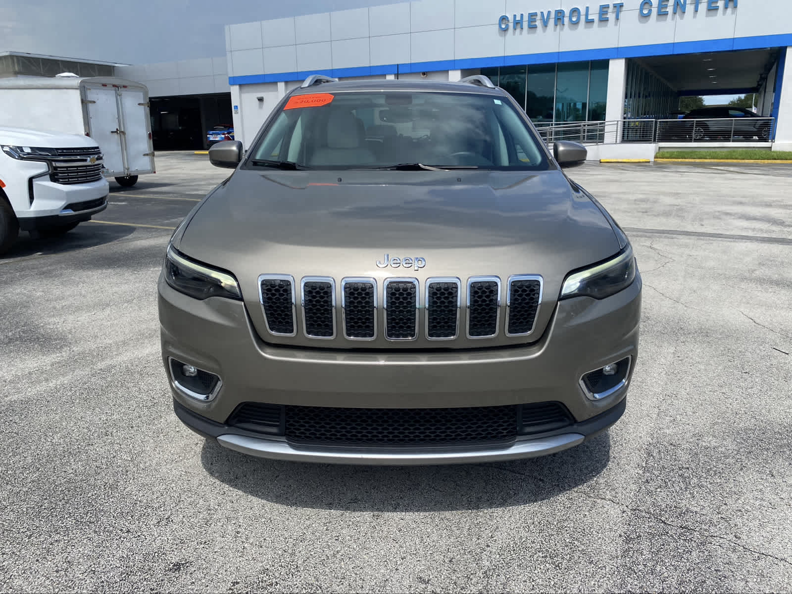 2019 Jeep Cherokee Limited 3