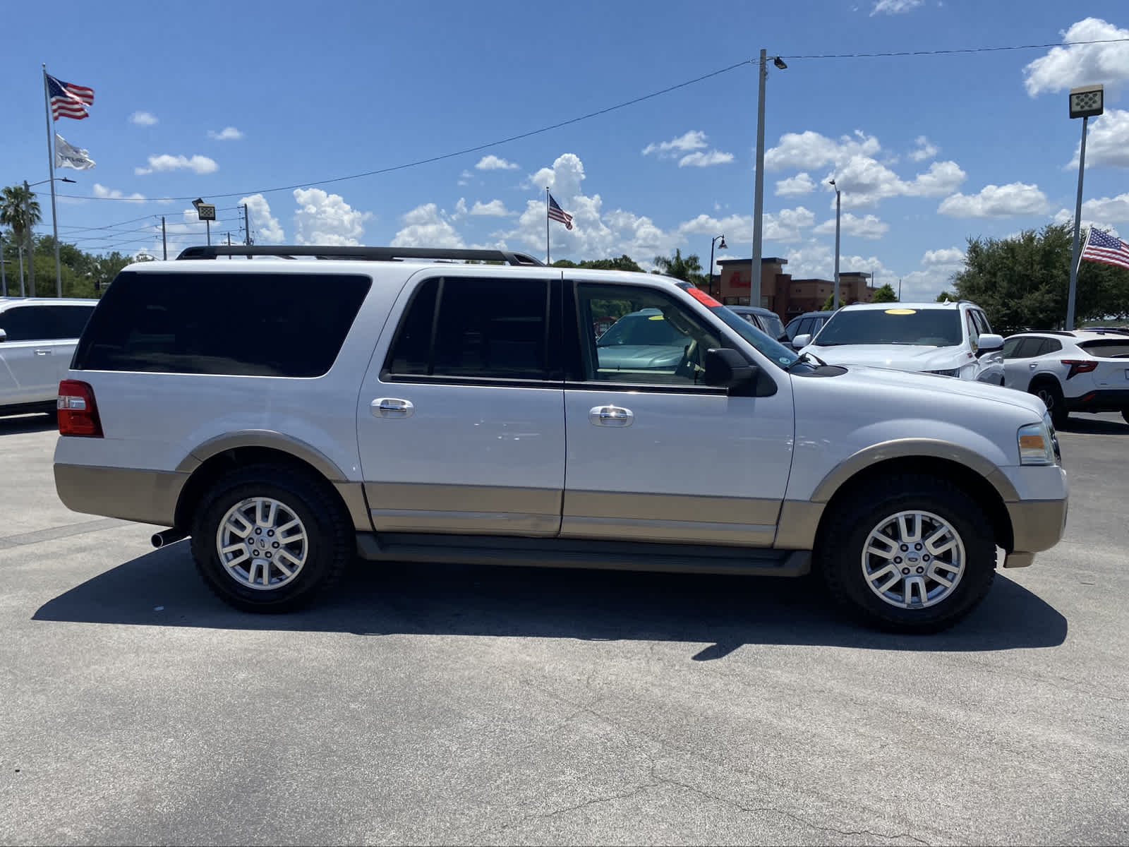 2013 Ford Expedition EL XLT 9