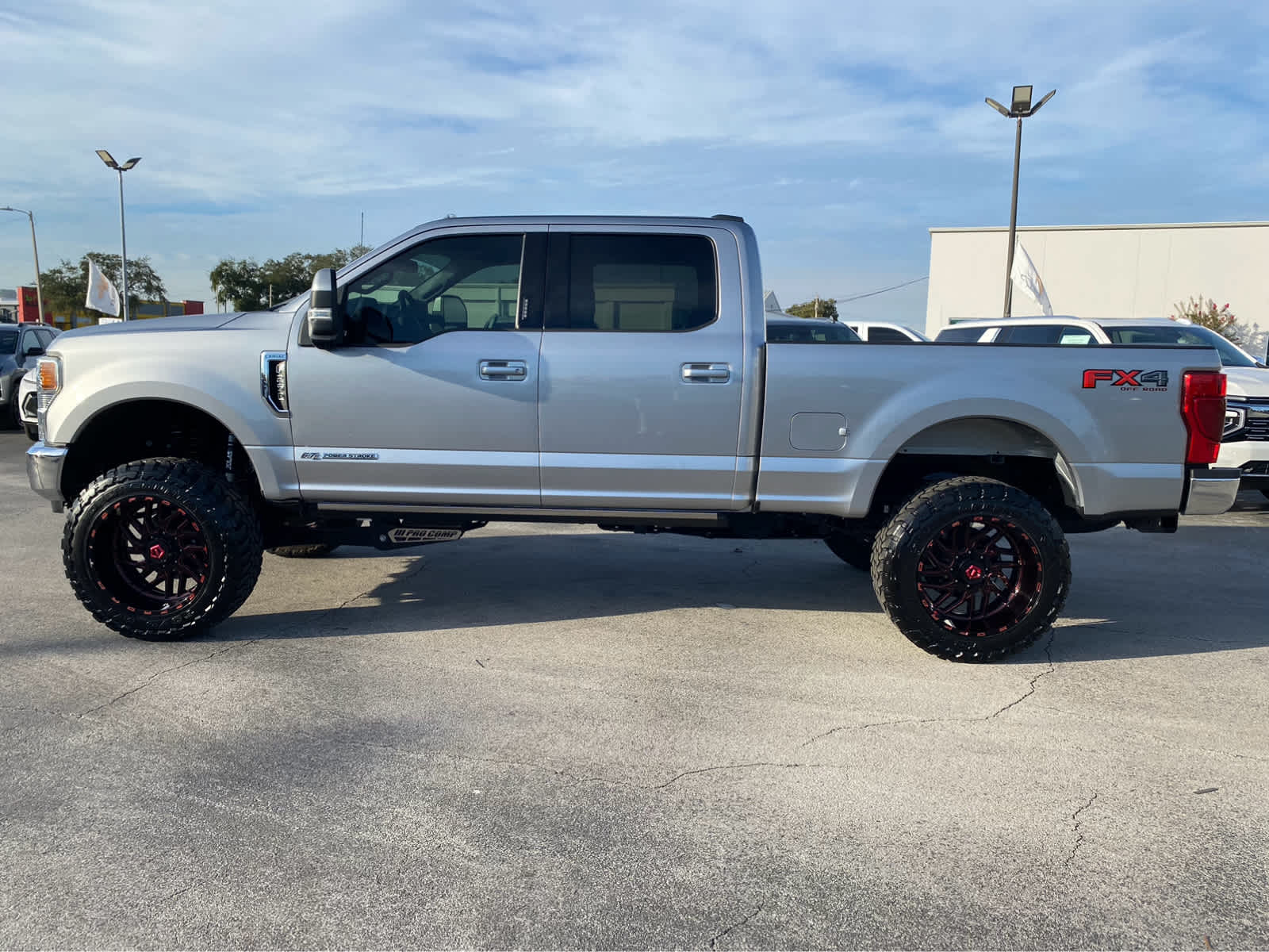 2022 Ford Super Duty F-250 SRW LARIAT 4WD Crew Cab 6.75 Box 5