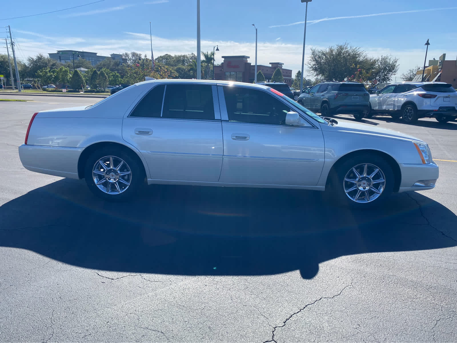 2011 Cadillac DTS Luxury Collection 9