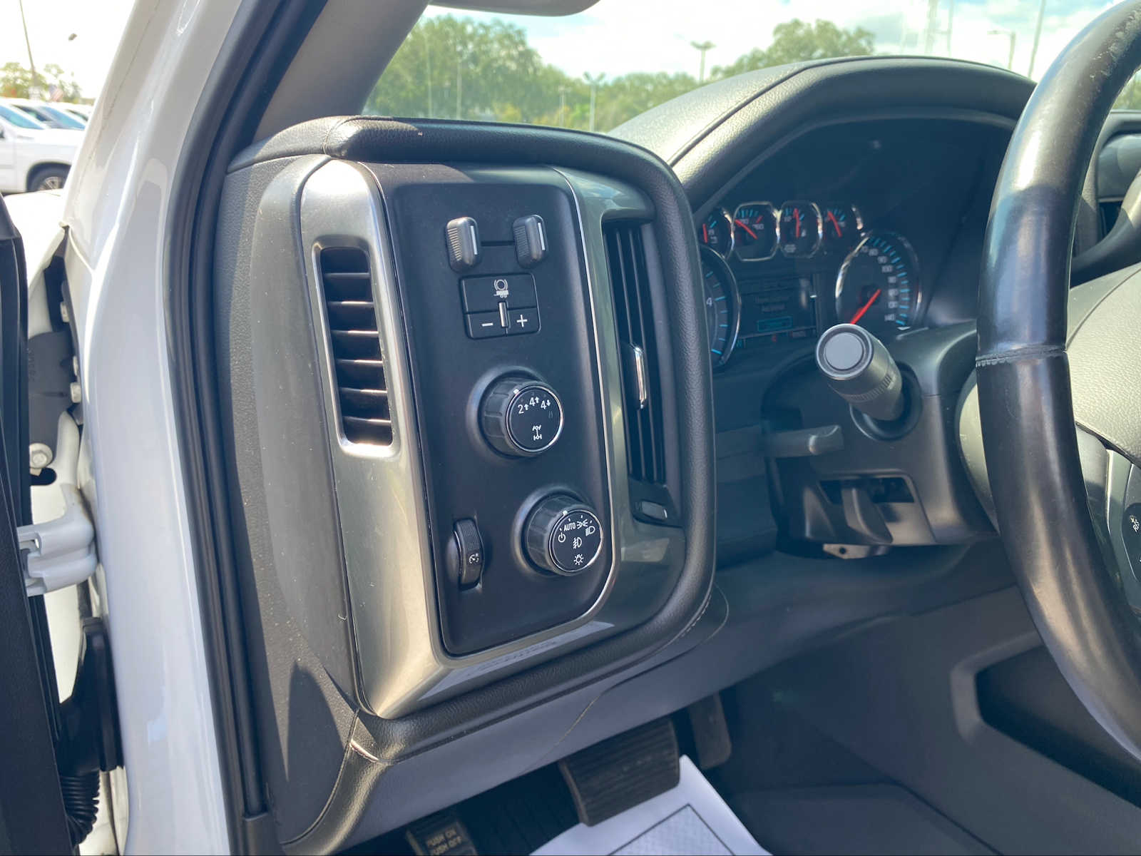 2019 Chevrolet Silverado 2500HD LTZ 4WD Crew Cab 153.7 18