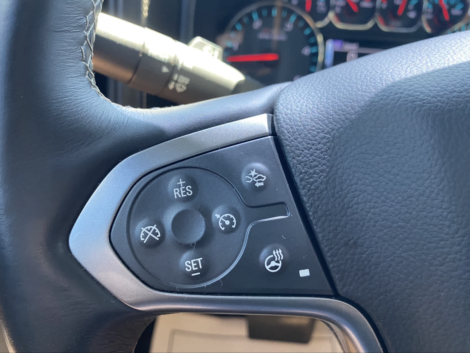 2018 Chevrolet Silverado 2500HD LTZ 4WD Crew Cab 153.7 20