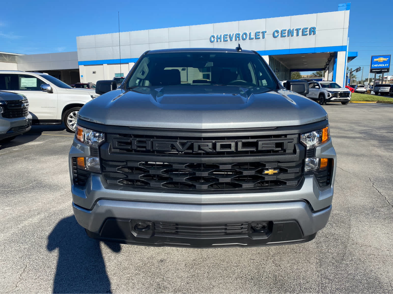 2025 Chevrolet Silverado 1500 Custom 2WD Crew Cab 147 3