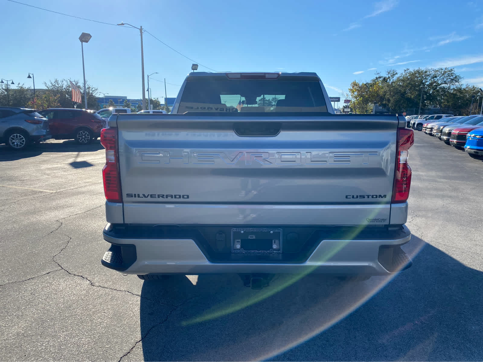 2025 Chevrolet Silverado 1500 Custom 2WD Crew Cab 147 7