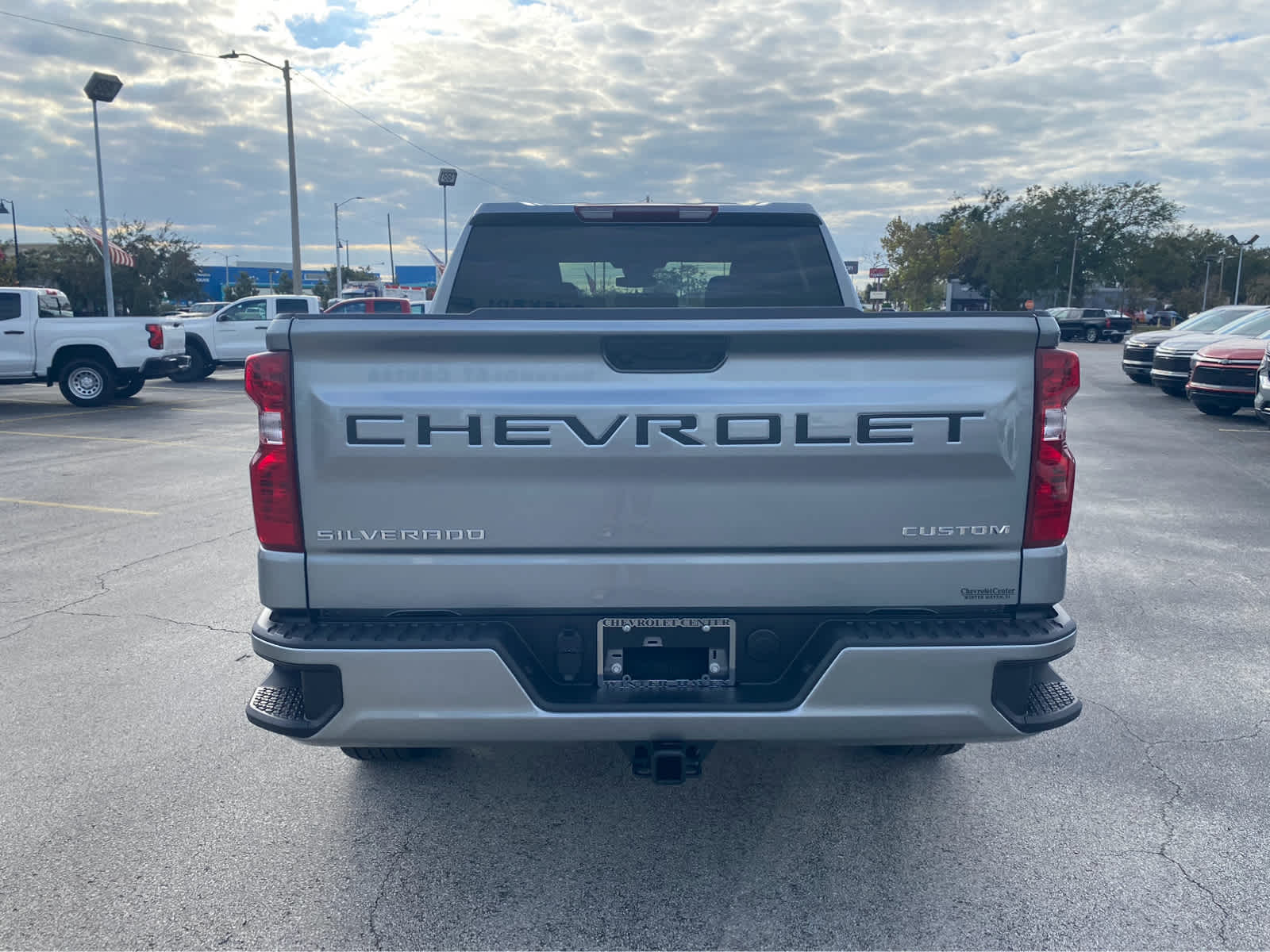 2025 Chevrolet Silverado 1500 Custom 2WD Crew Cab 147 7