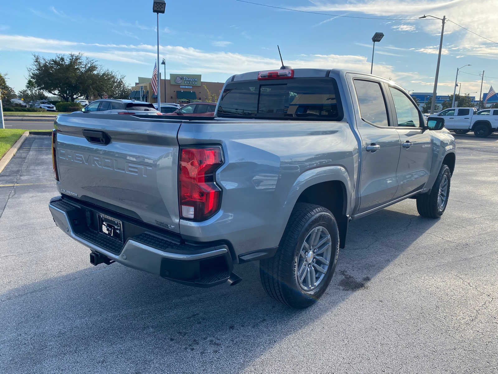 2024 Chevrolet Colorado 2WD LT Crew Cab 9