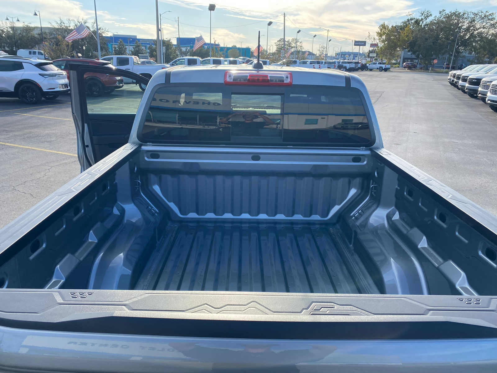 2024 Chevrolet Colorado 2WD LT Crew Cab 13