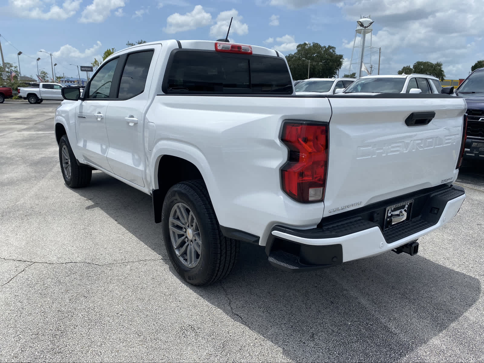 2024 Chevrolet Colorado 2WD LT Crew Cab 6