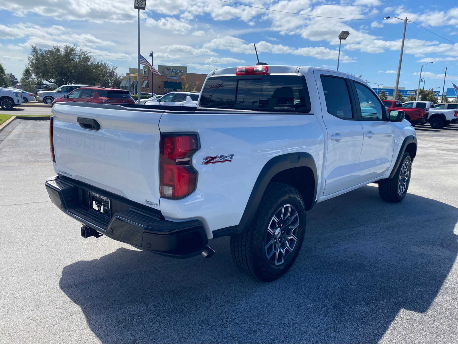 2024 Chevrolet Colorado 4WD Z71 Crew Cab 8