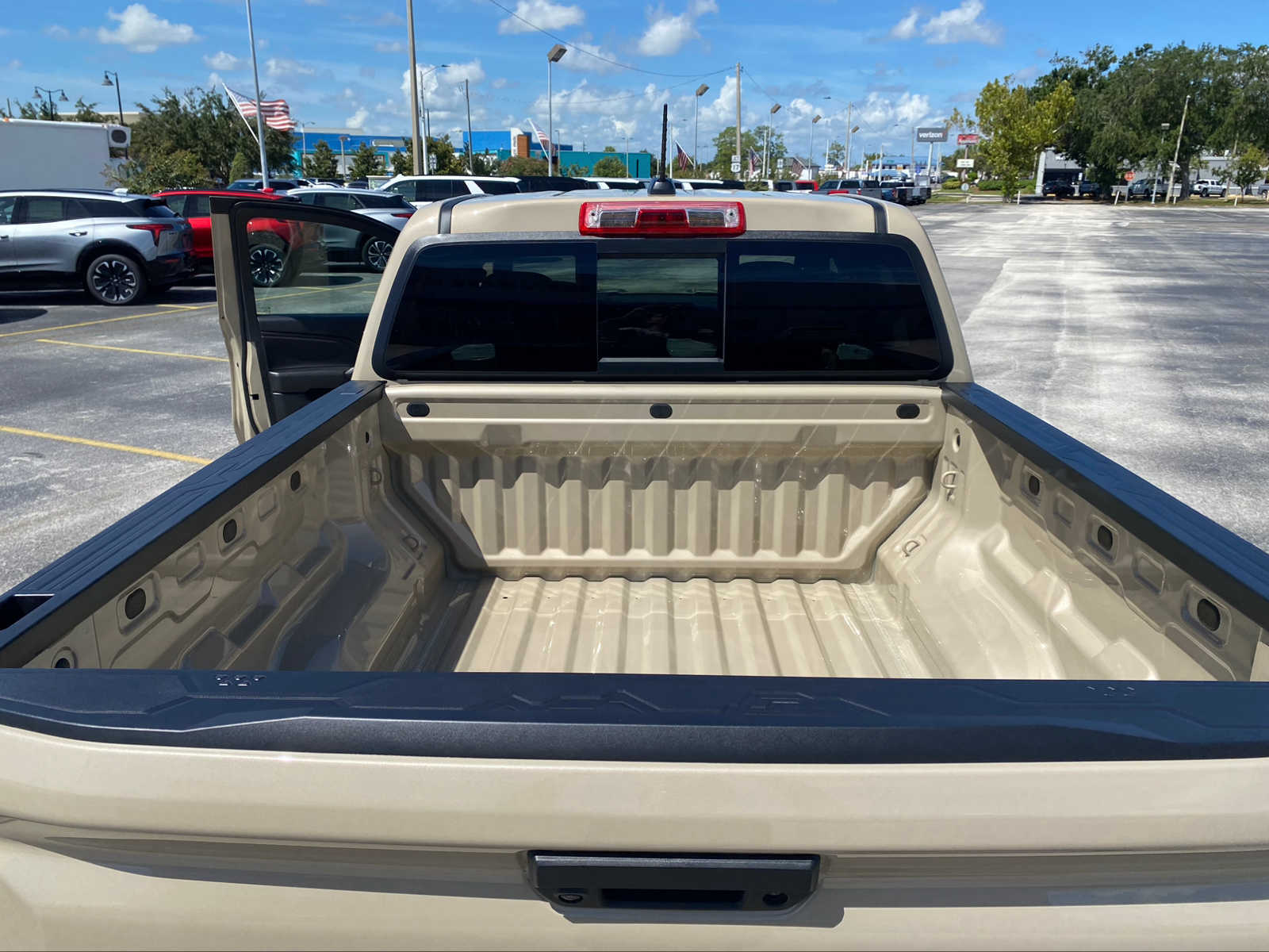 2024 Chevrolet Colorado 4WD Trail Boss Crew Cab 12