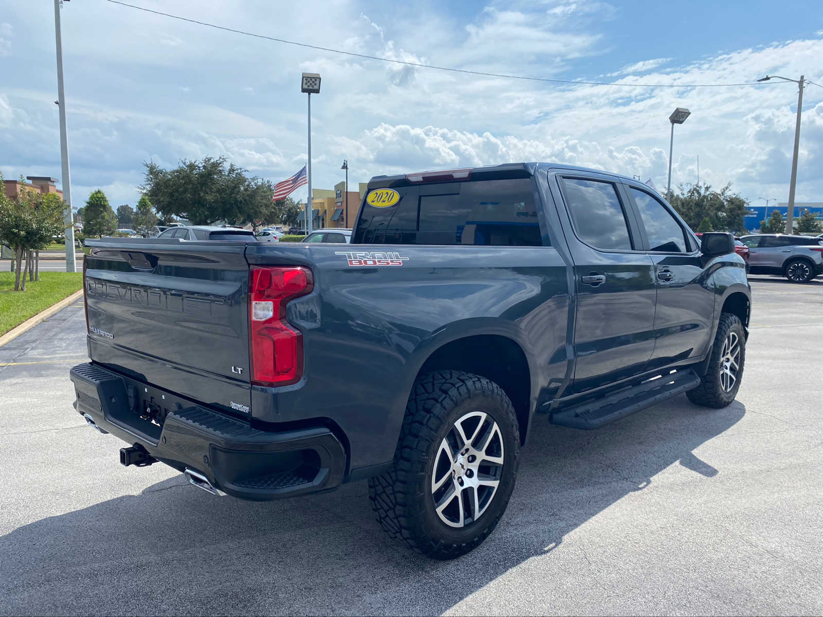 2020 Chevrolet Silverado 1500 LT Trail Boss 4WD Crew Cab 147 7