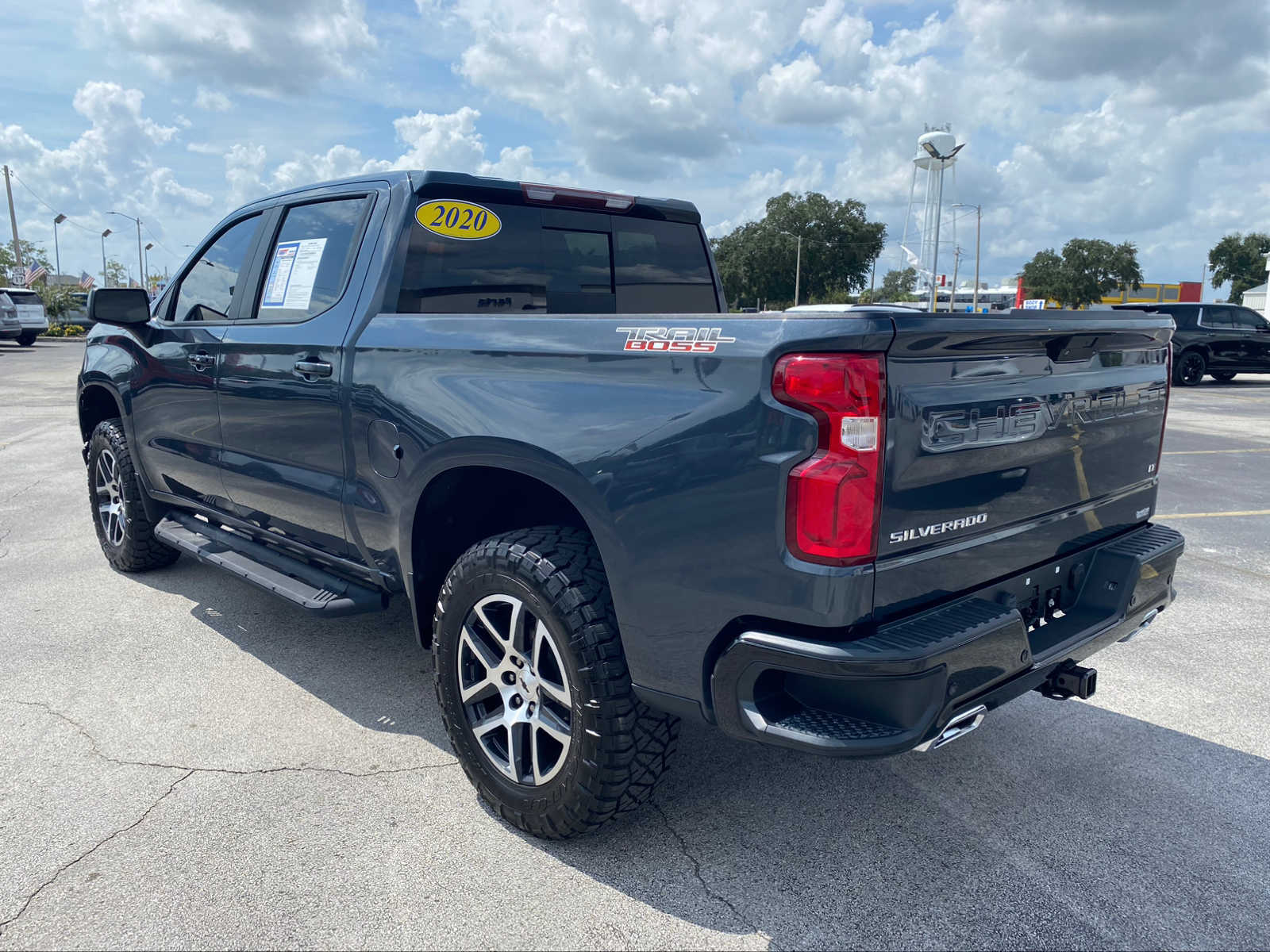 2020 Chevrolet Silverado 1500 LT Trail Boss 4WD Crew Cab 147 5