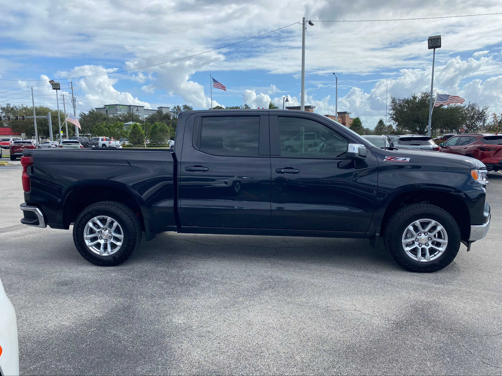 2024 Chevrolet Silverado 1500 LT 4WD Crew Cab 147 9