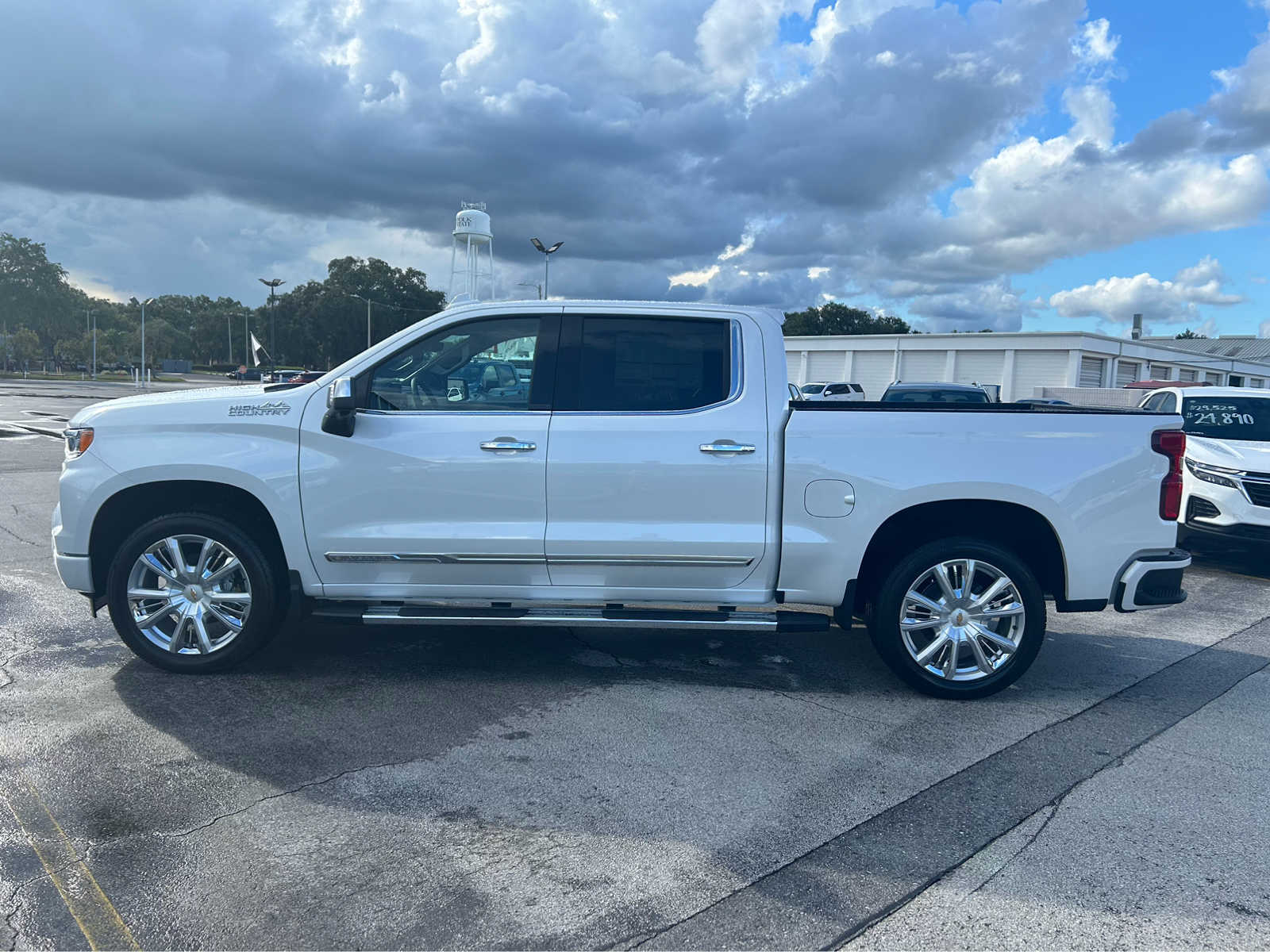 2024 Chevrolet Silverado 1500 High Country 4WD Crew Cab 147 5