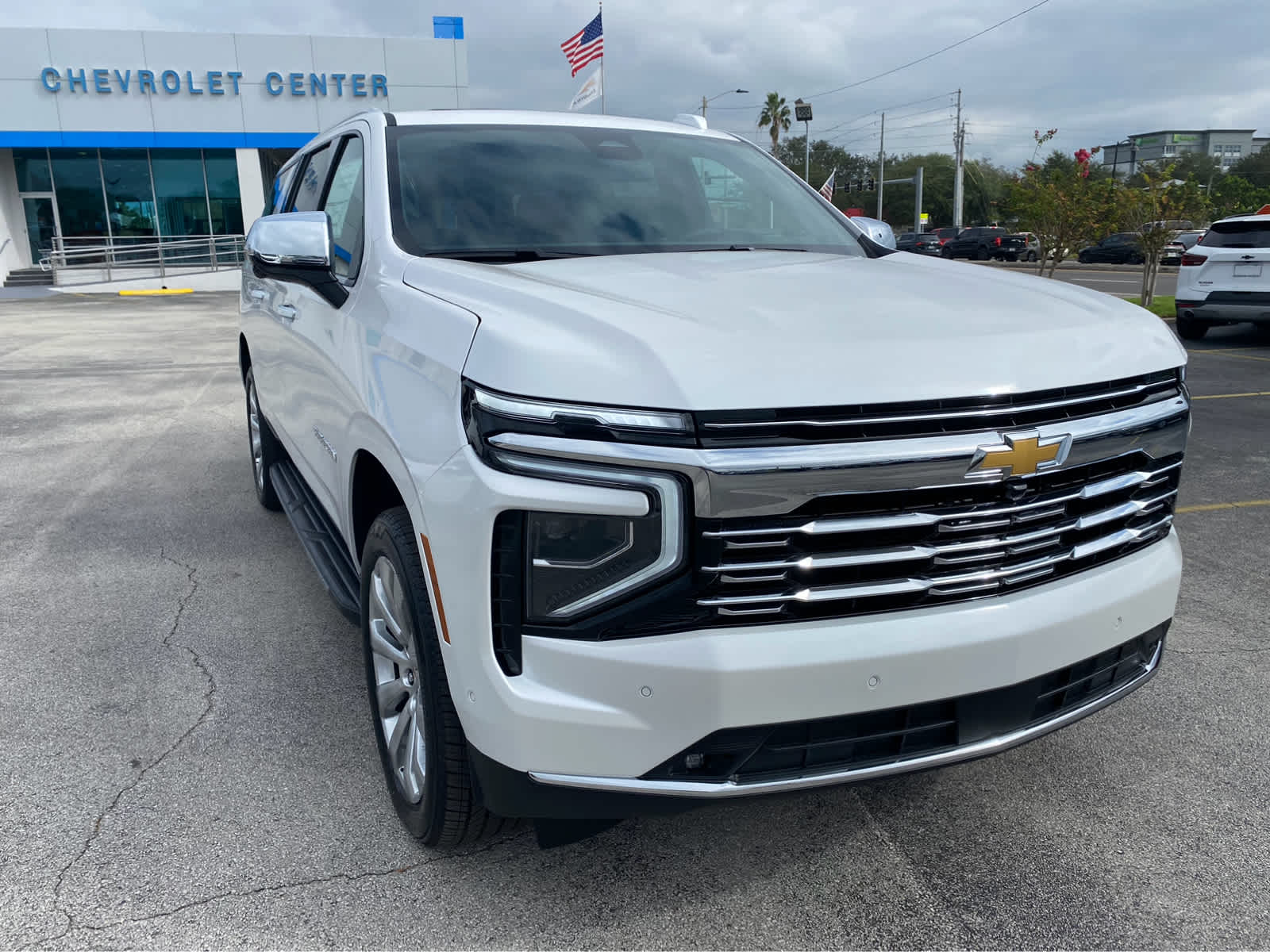 2025 Chevrolet Suburban Premier 2