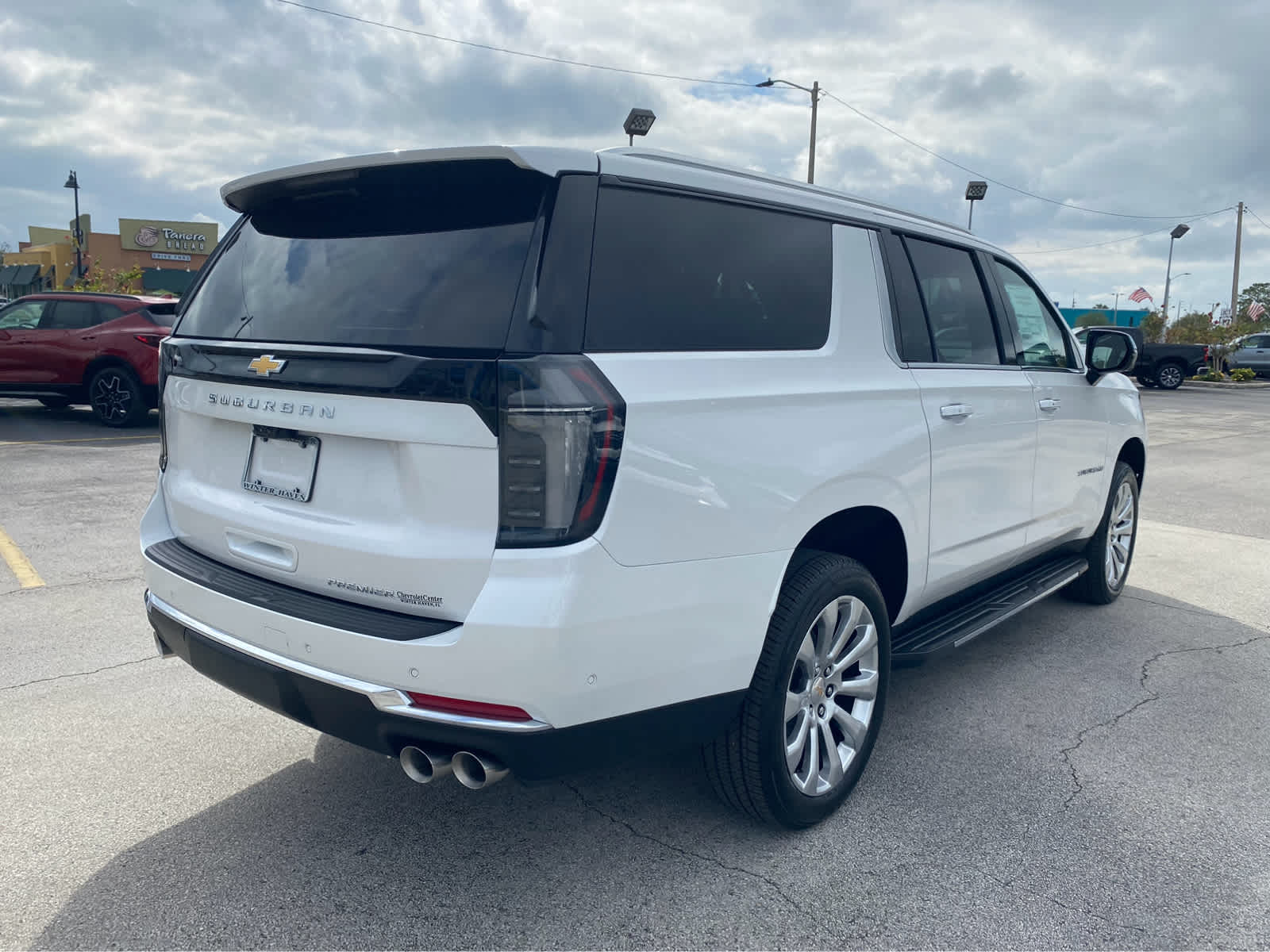 2025 Chevrolet Suburban Premier 8