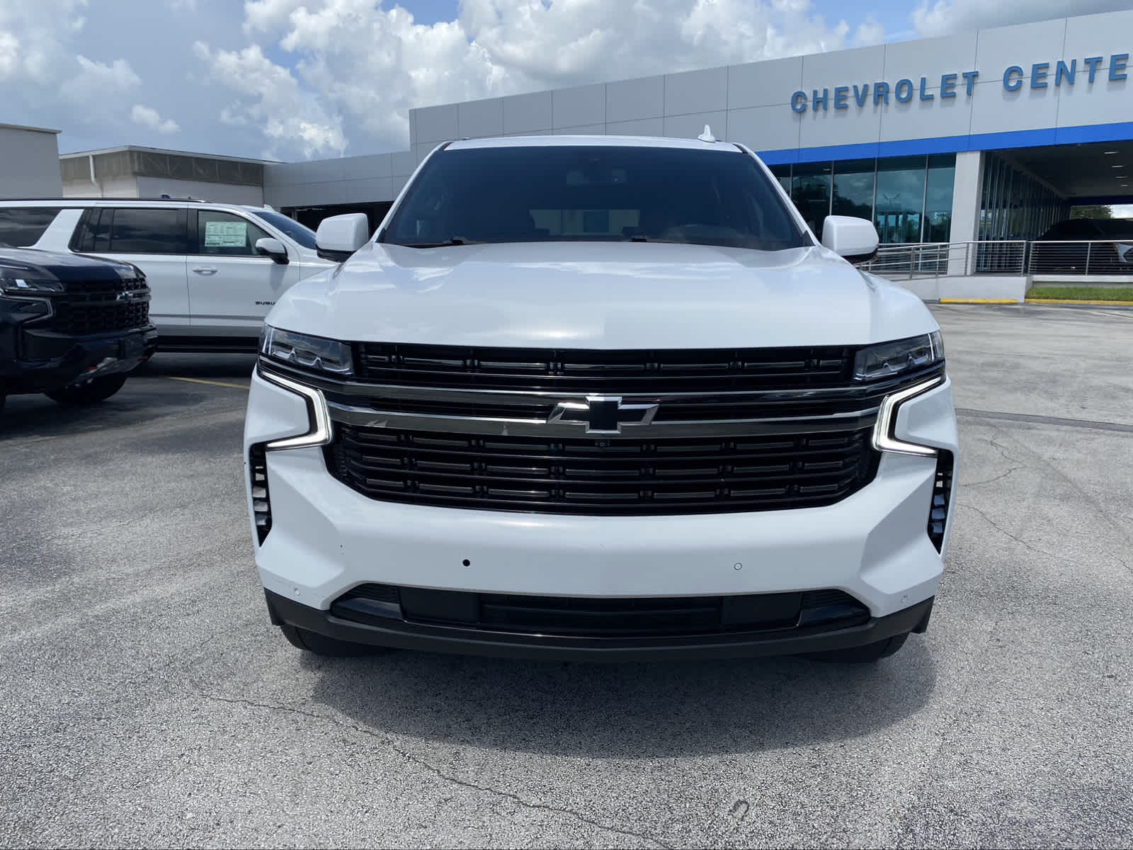 2022 Chevrolet Suburban RST 3