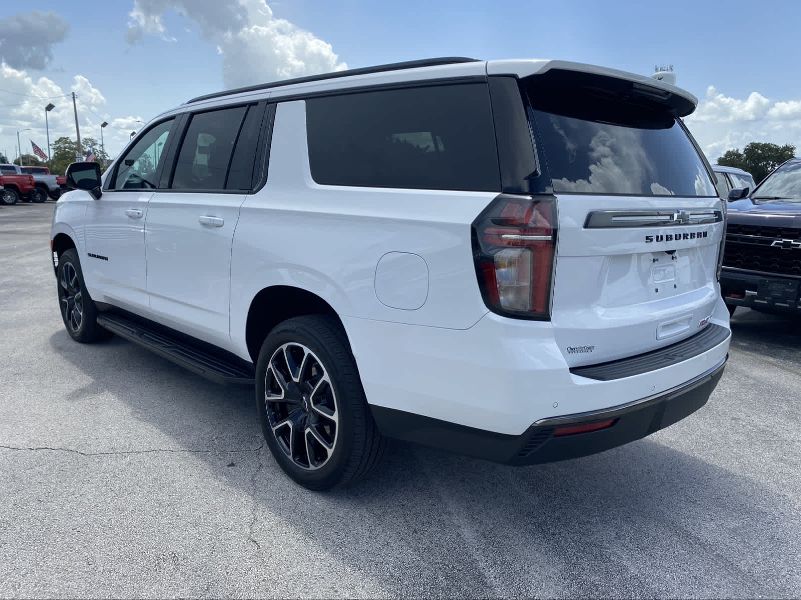 2022 Chevrolet Suburban RST 6