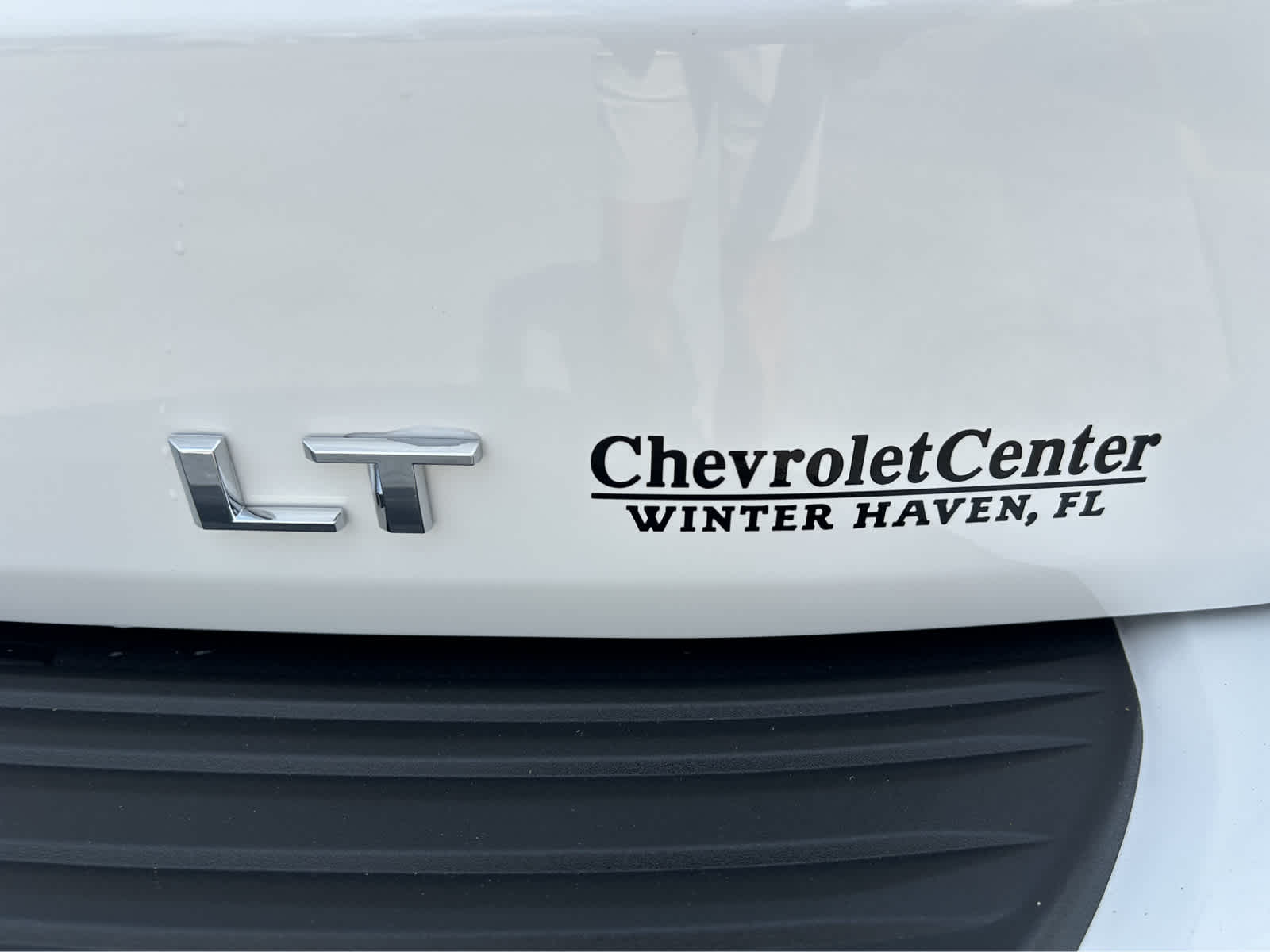 2024 Chevrolet Suburban LT 11
