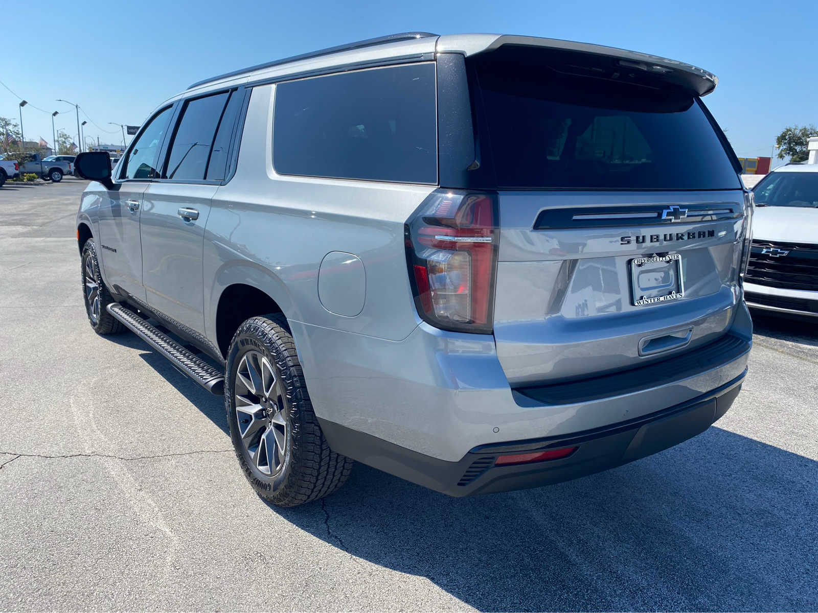 2024 Chevrolet Suburban Z71 6