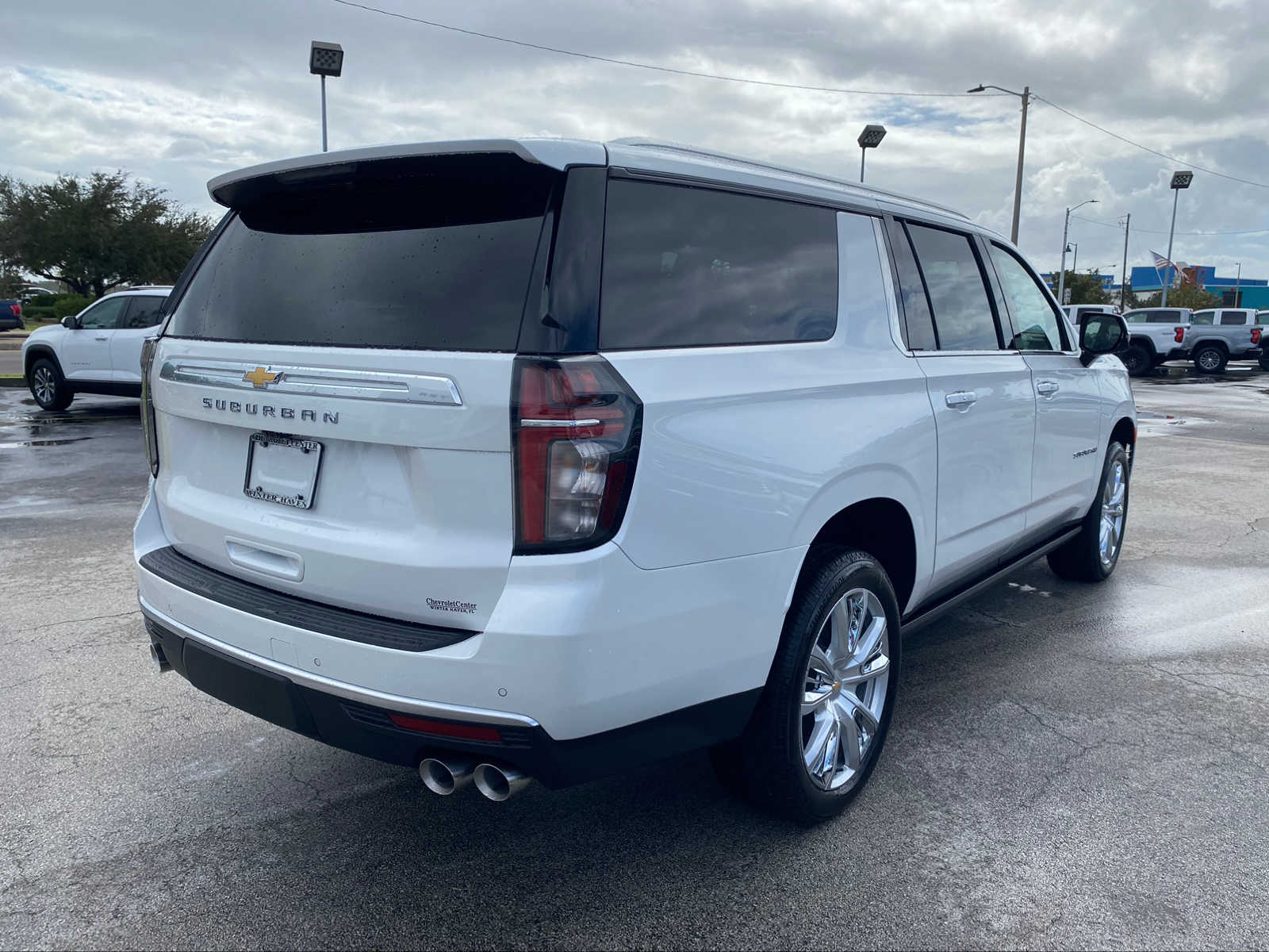 2024 Chevrolet Suburban High Country 8