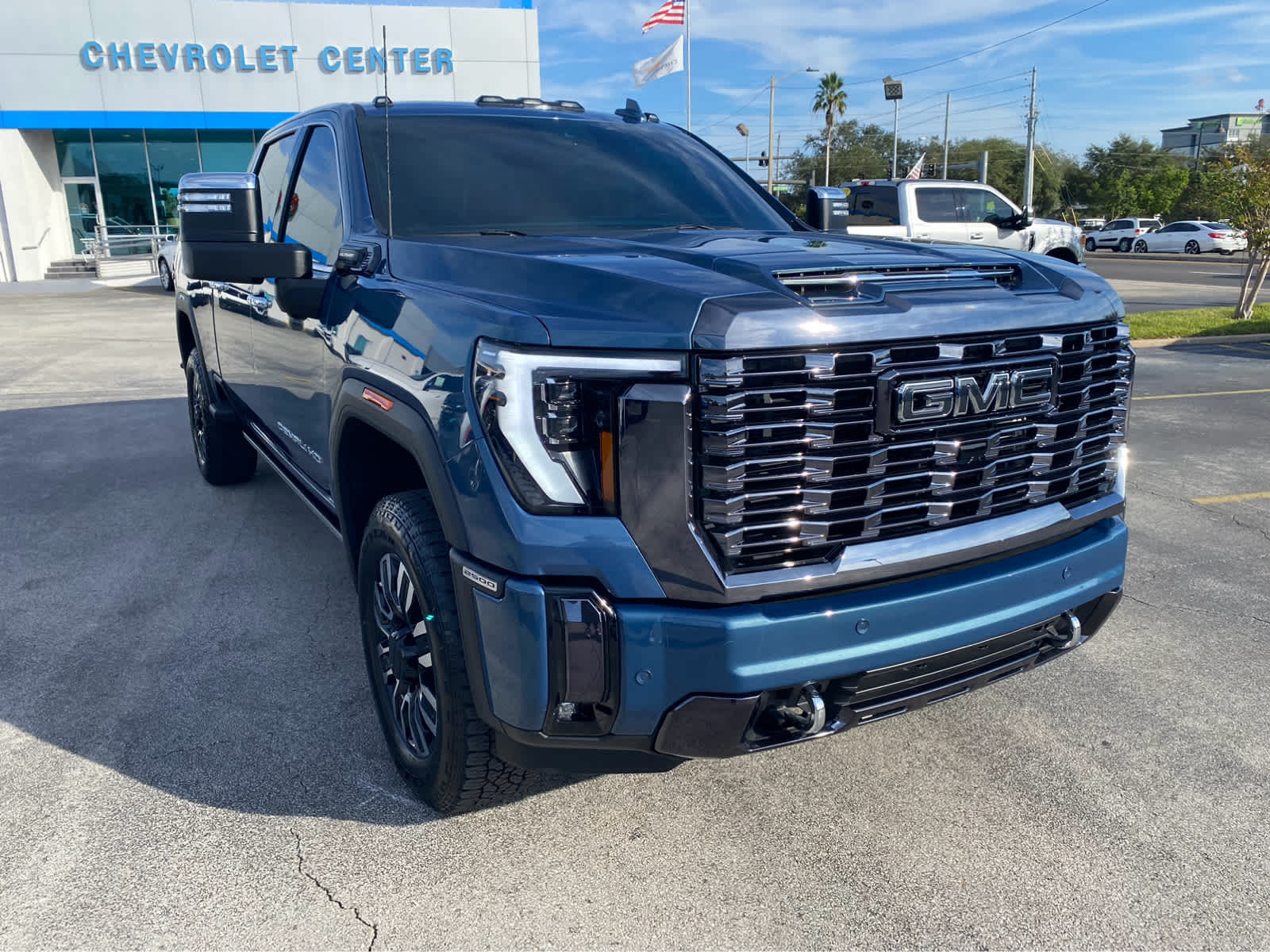 2024 GMC Sierra 2500HD Denali Ultimate 4WD Crew Cab 159 2