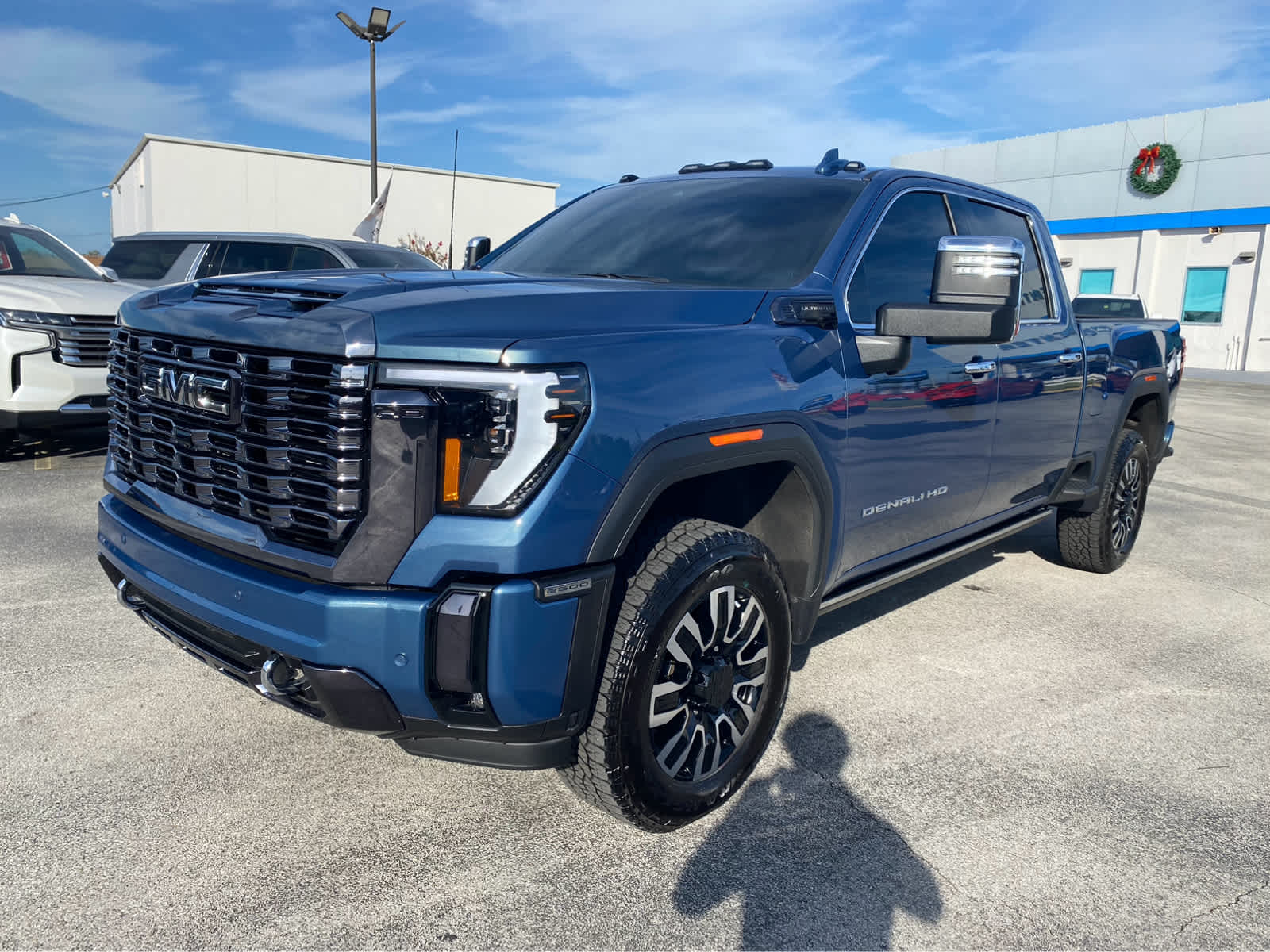 2024 GMC Sierra 2500HD Denali Ultimate 4WD Crew Cab 159 4