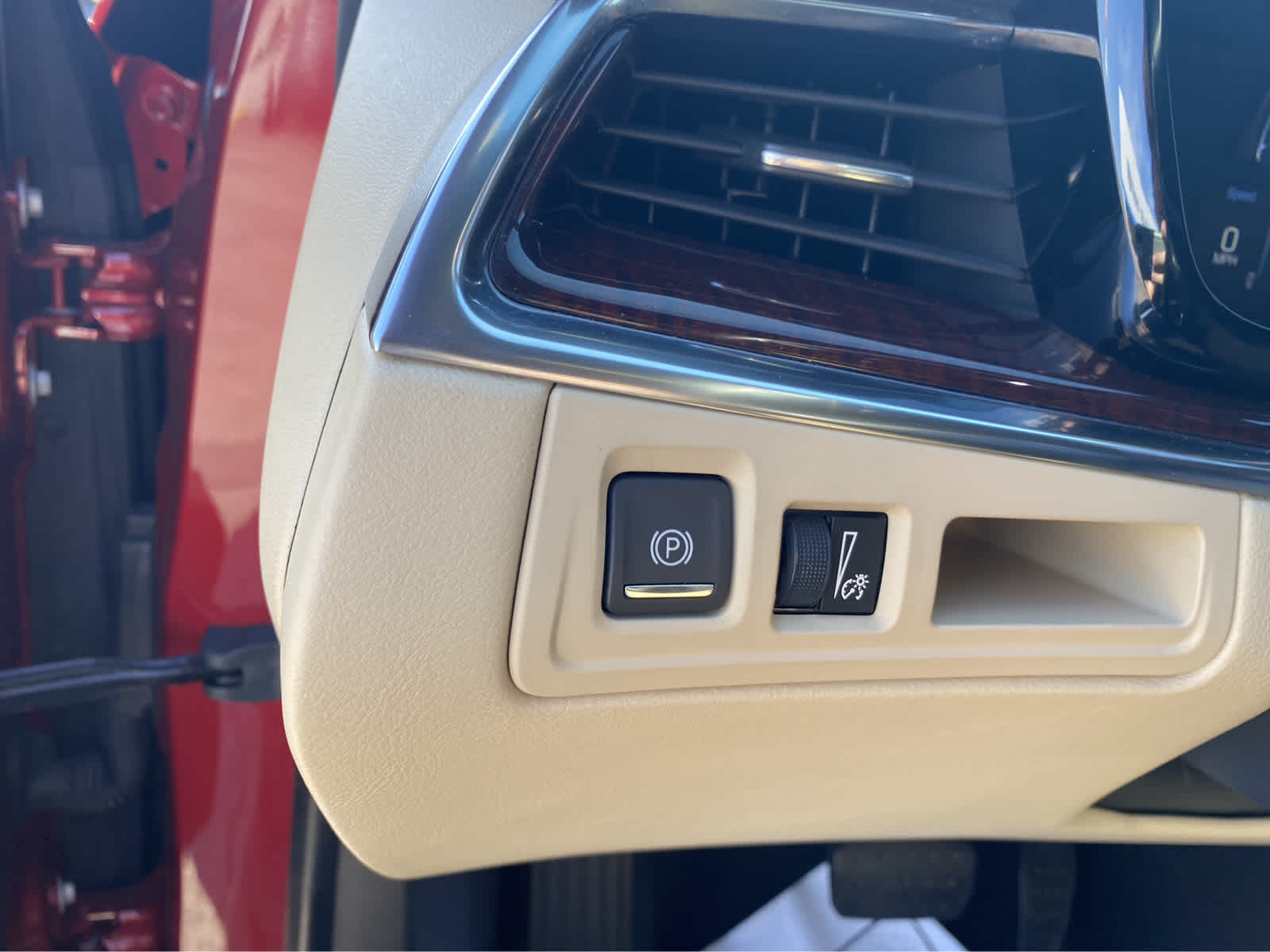 2019 Cadillac XT5 Luxury FWD 18