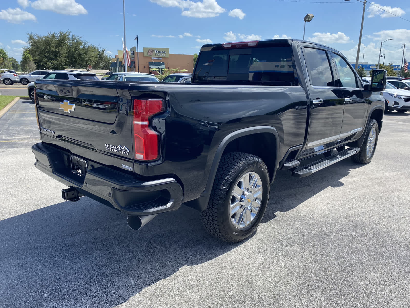 2024 Chevrolet Silverado 2500HD High Country 4WD Crew Cab 159 8