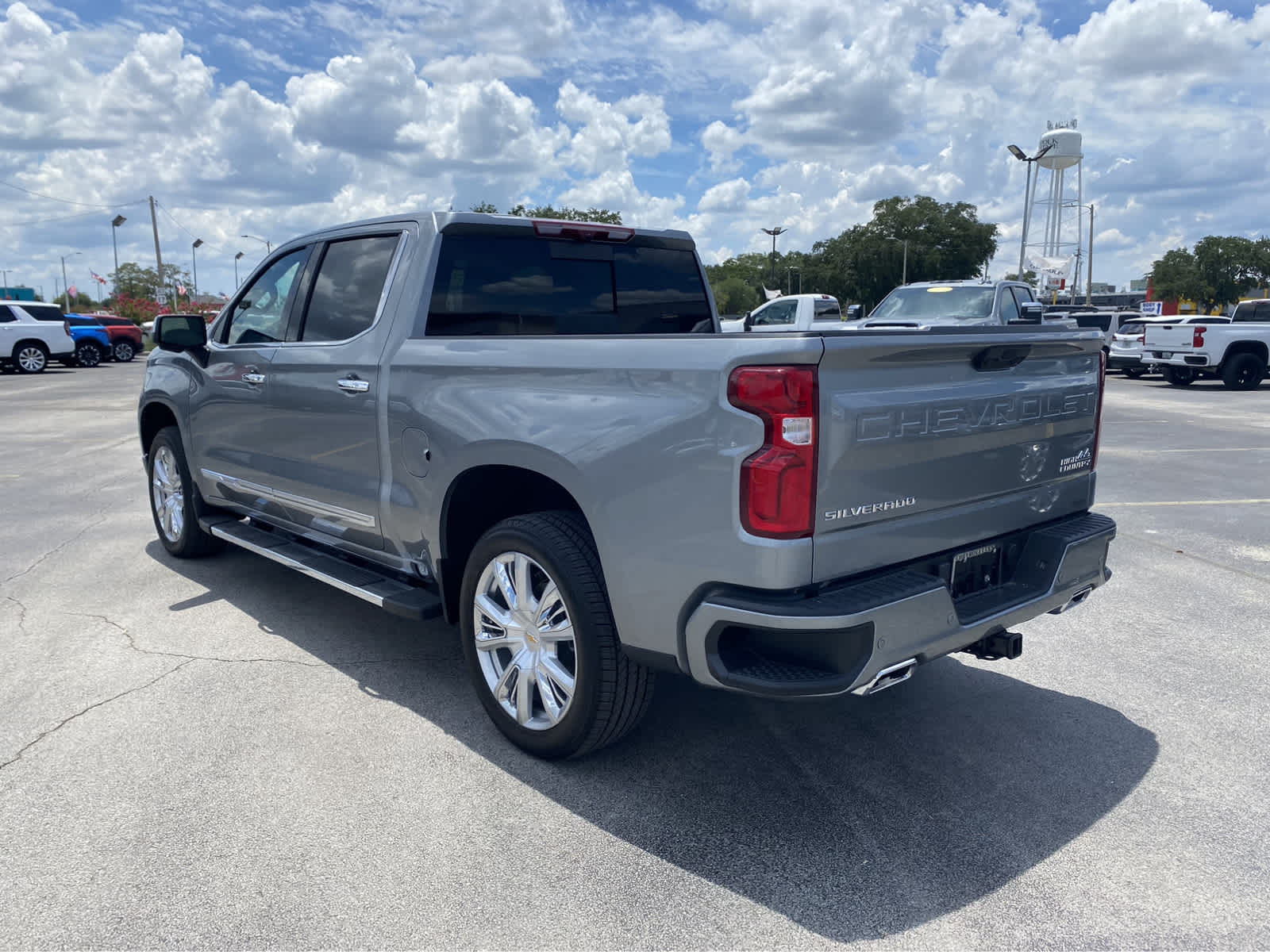 2024 Chevrolet Silverado 1500 High Country 4WD Crew Cab 147 6