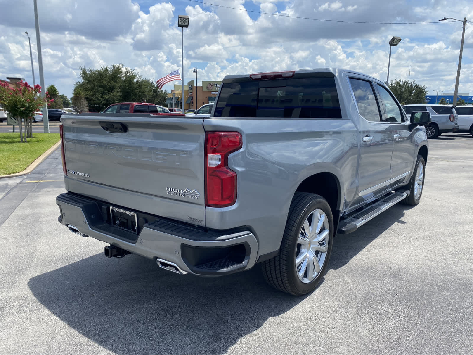 2024 Chevrolet Silverado 1500 High Country 4WD Crew Cab 147 8