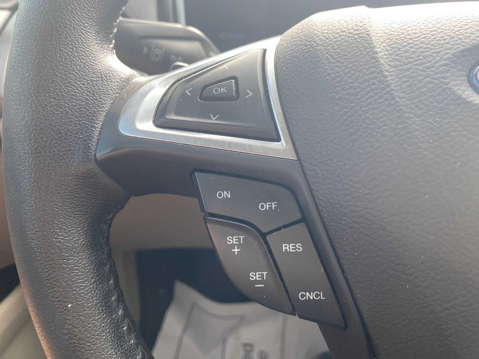 2019 Ford Fusion SEL 19