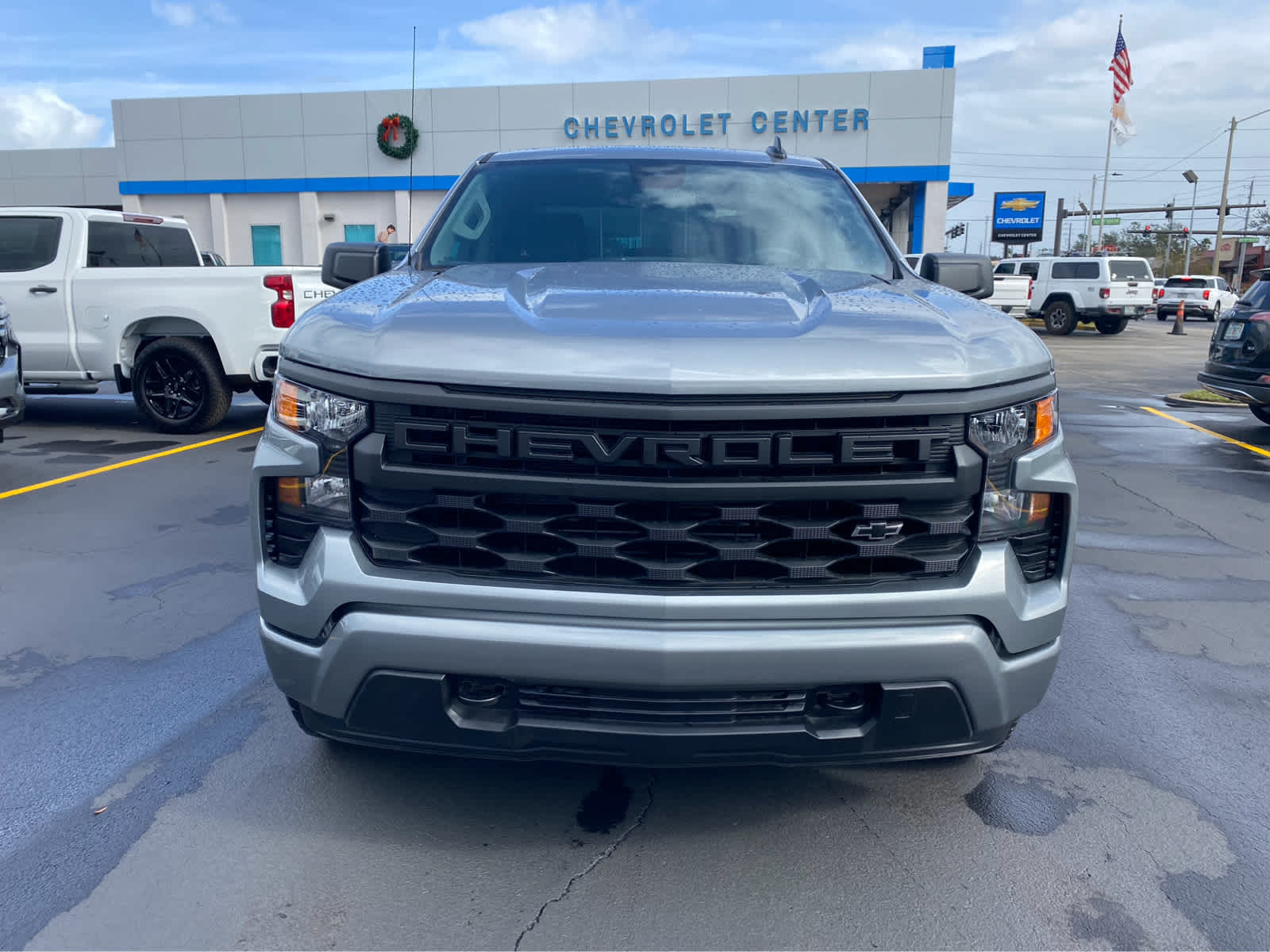 2025 Chevrolet Silverado 1500 Custom 2WD Crew Cab 147 3