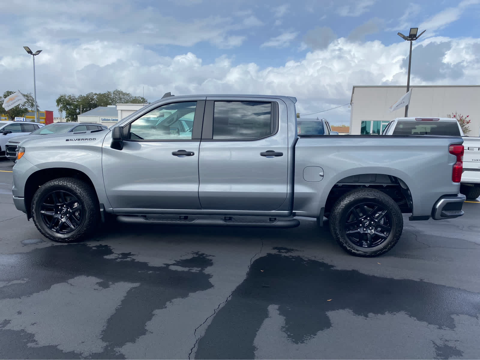 2025 Chevrolet Silverado 1500 Custom 2WD Crew Cab 147 5