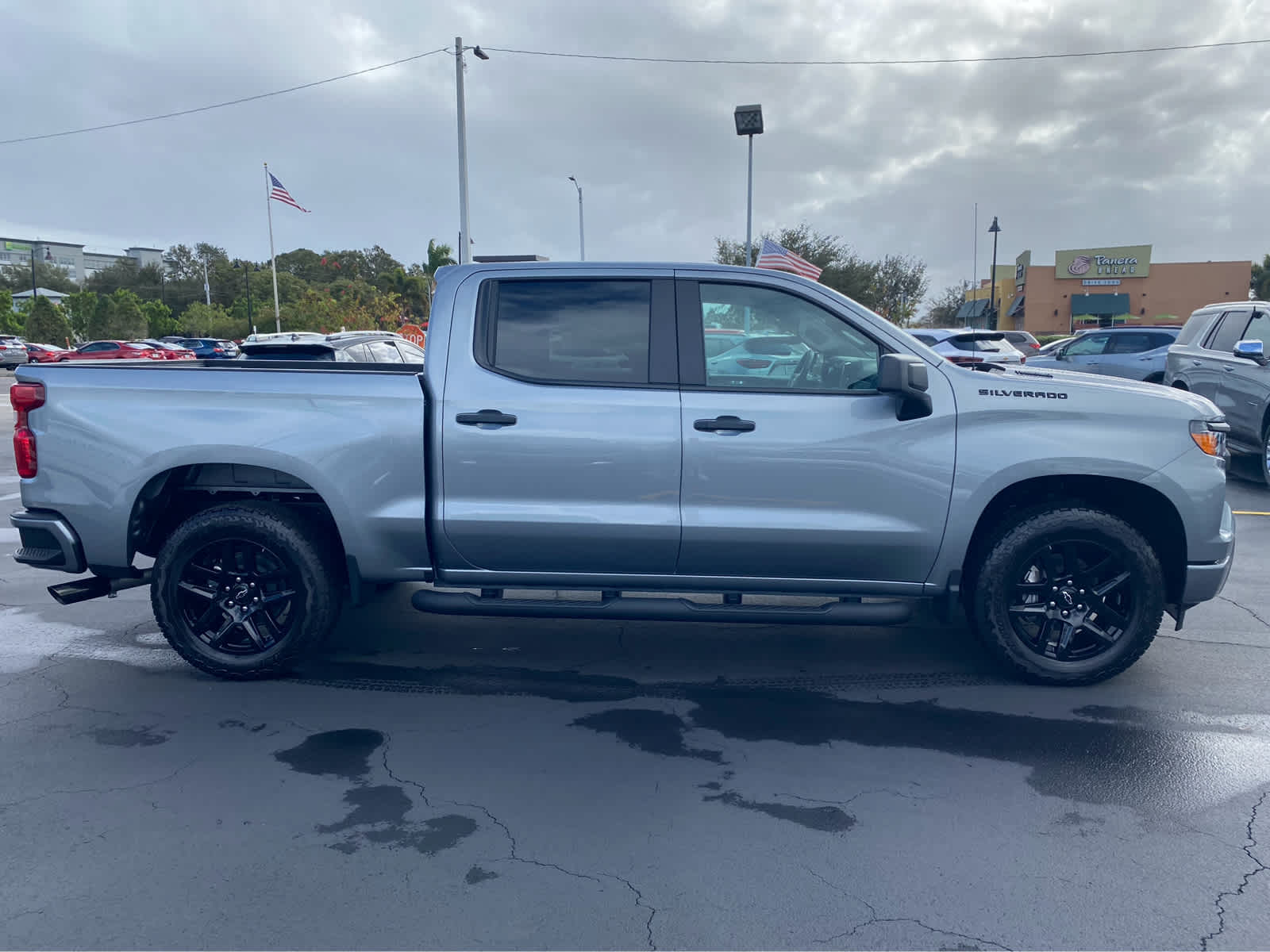 2025 Chevrolet Silverado 1500 Custom 2WD Crew Cab 147 9